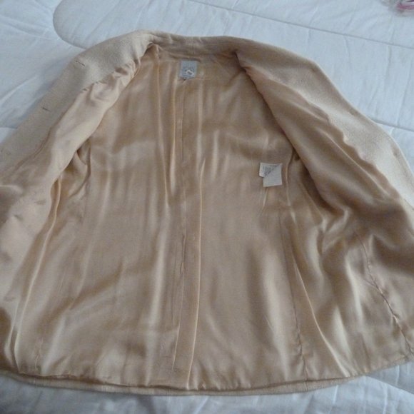 Italian Wool/Silk Jacket EUC - Picture 4 of 7
